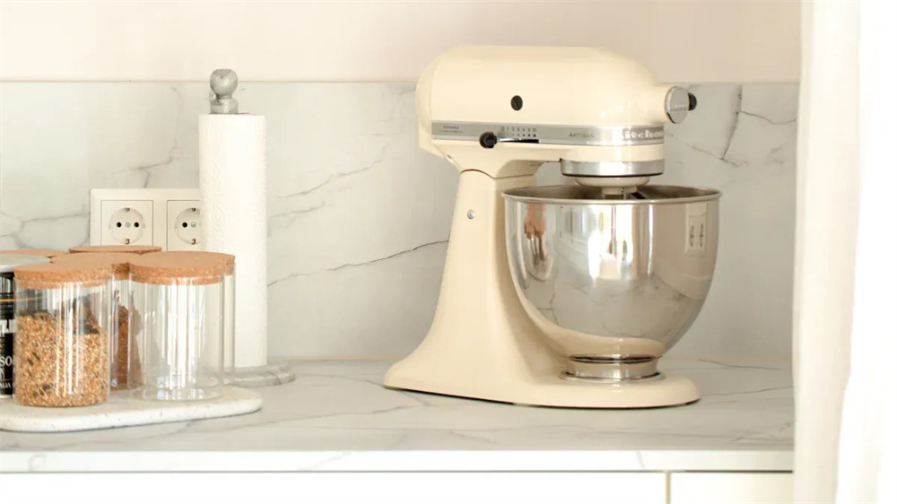 Compact Stand Mixers